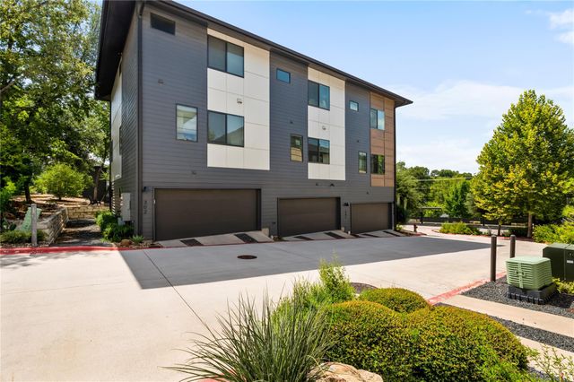 3700 Clawson RD 301, Austin, TX 78704