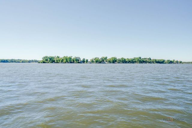 163 Eagle Point Road, Fox Lake, IL 60020