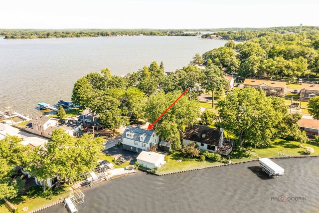 163 Eagle Point Road, Fox Lake, IL 60020