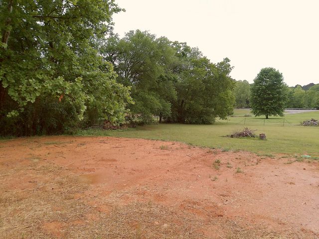 5668 Tennessee 58, Decatur, TN 37322