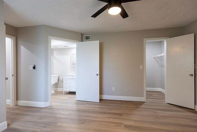 4572 COMMANDER DRIVE 1212, Orlando, FL 32822