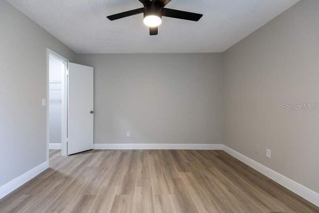4572 COMMANDER DRIVE 1212, Orlando, FL 32822