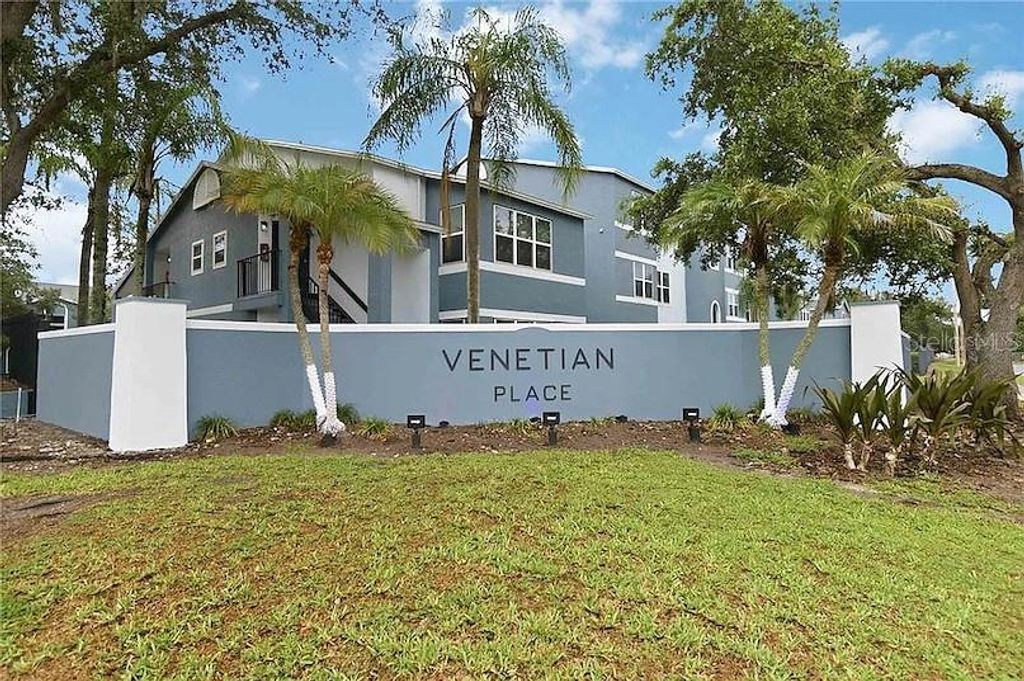 4572 COMMANDER DRIVE 1212, Orlando, FL 32822