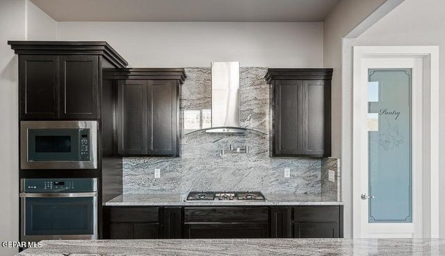 7353 CIMARRON RIM Drive, El Paso, TX 79911