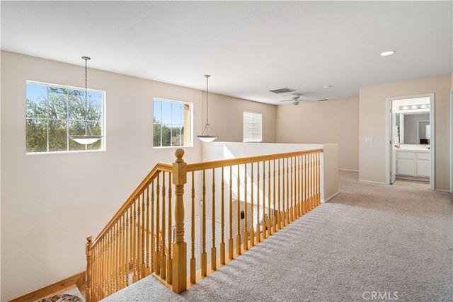 2111 Janet Dr, Lancaster, CA 93536