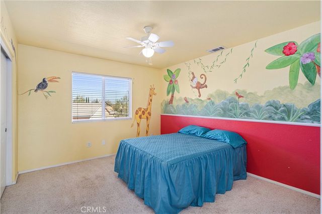 2111 Janet Dr, Lancaster, CA 93536