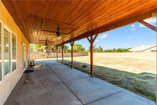 2111 Janet Dr, Lancaster, CA 93536