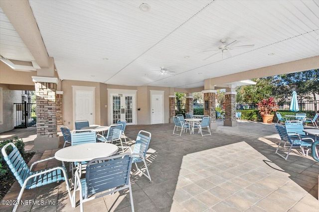 7990 BAYMEADOWS Road E, 805, Jacksonville, FL 32256