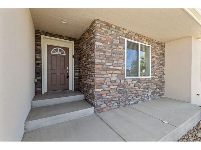 2002 Trail Ridge Dr, Severance, CO 80615