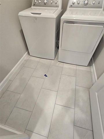 1434 MADDIE BERRY LANE, Kissimmee, FL 34744