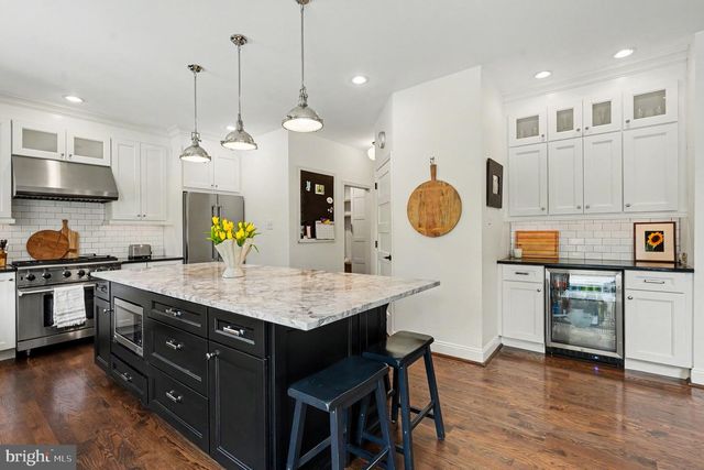 56 LONG MEADOW RD, Royersford, PA 19468