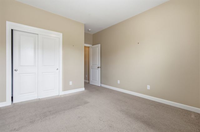 410 Valley Spring Dr, Mount Juliet, TN 37122