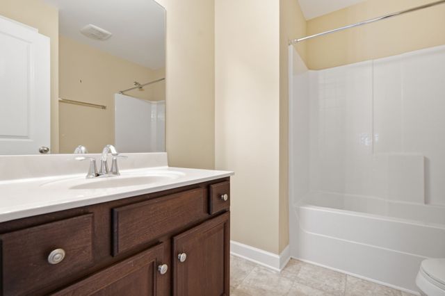 410 Valley Spring Dr, Mount Juliet, TN 37122