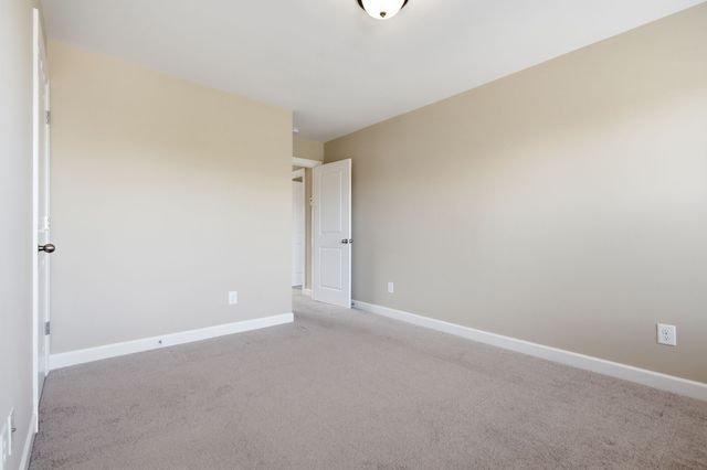 410 Valley Spring Dr, Mount Juliet, TN 37122