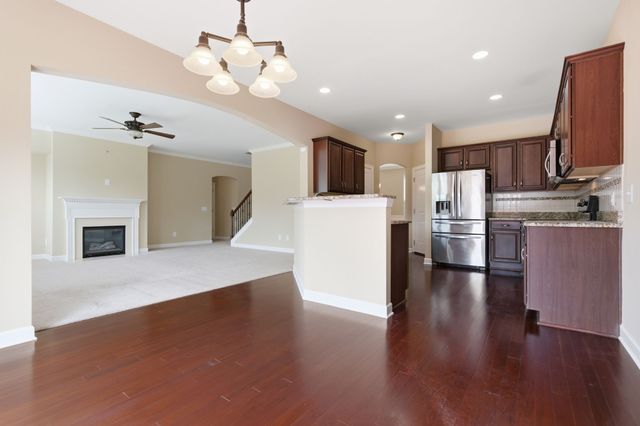 410 Valley Spring Dr, Mount Juliet, TN 37122