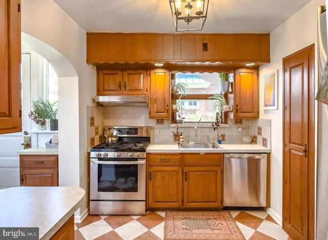 1411 GARFIELD AVE, Wyomissing, PA 19610