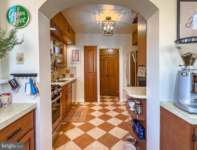 1411 GARFIELD AVE, Wyomissing, PA 19610