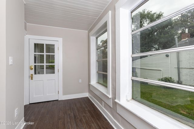 1661 Story Ave, Louisville, KY 40206