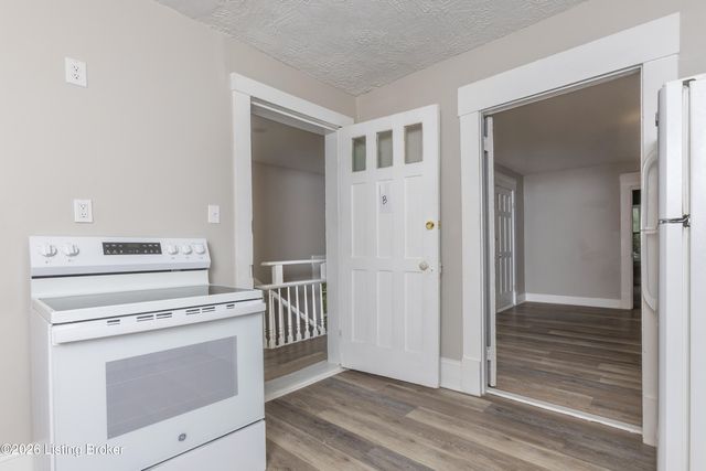 1661 Story Ave, Louisville, KY 40206