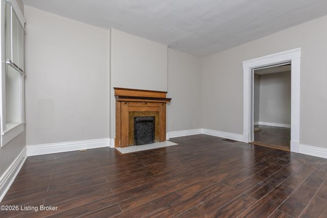 1661 Story Ave, Louisville, KY 40206