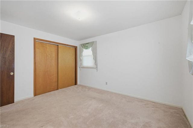 3020 Elbyrne DR, Chesapeake, VA 23325