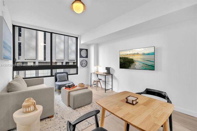 225 N Miami Avenue 210, Miami, FL 33128