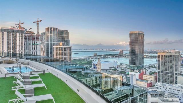 225 N Miami Avenue 210, Miami, FL 33128