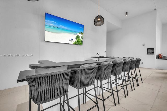 225 N Miami Avenue 210, Miami, FL 33128