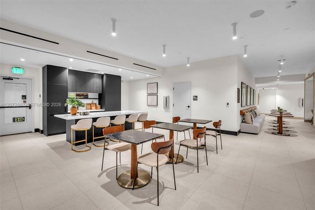 225 N Miami Avenue 210, Miami, FL 33128