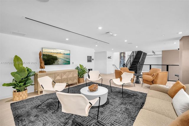225 N Miami Avenue 210, Miami, FL 33128