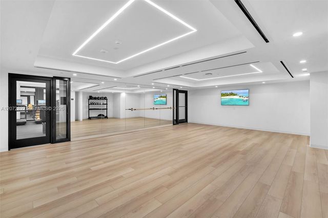 225 N Miami Avenue 210, Miami, FL 33128
