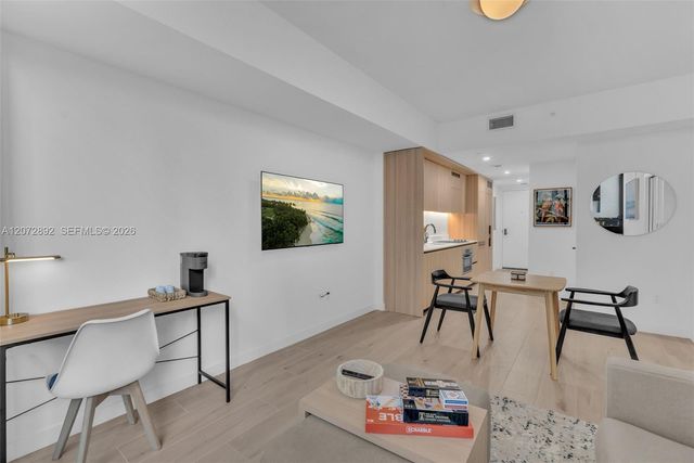 225 N Miami Avenue 210, Miami, FL 33128
