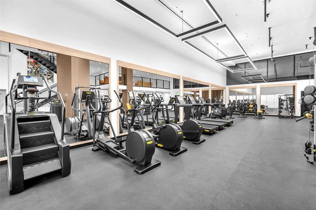 225 N Miami Avenue 210, Miami, FL 33128