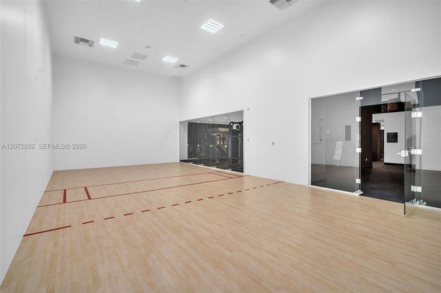 225 N Miami Avenue 210, Miami, FL 33128