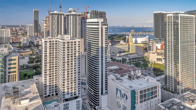 225 N Miami Avenue 210, Miami, FL 33128