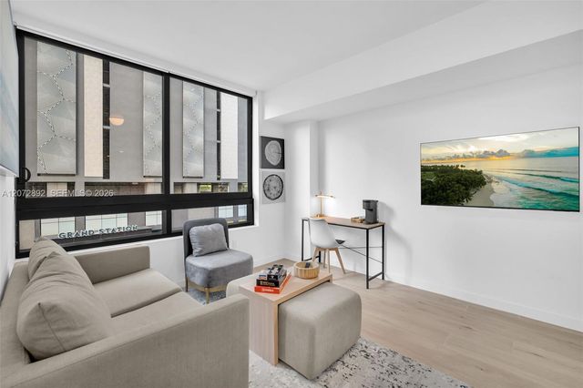 225 N Miami Avenue 210, Miami, FL 33128