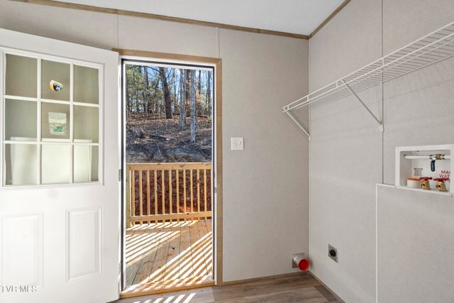 1512 Red Bud Dr, Newport, TN 37821