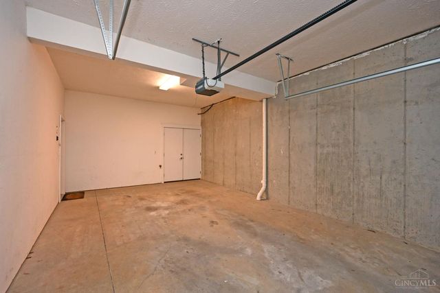 3220 Linwood Avenue, Cincinnati, OH 45226