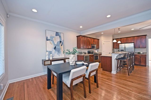 3220 Linwood Avenue, Cincinnati, OH 45226