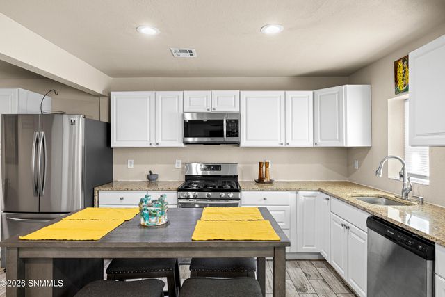 1270 Palmer Road, Las Cruces, NM 88005