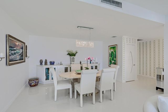 2860 S Ocean Boulevard 614, Palm Beach, FL 33480