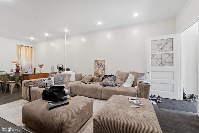 31 W ROCKLAND ST, Philadelphia, PA 19144