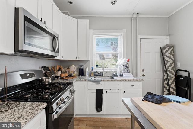 31 W ROCKLAND ST, Philadelphia, PA 19144