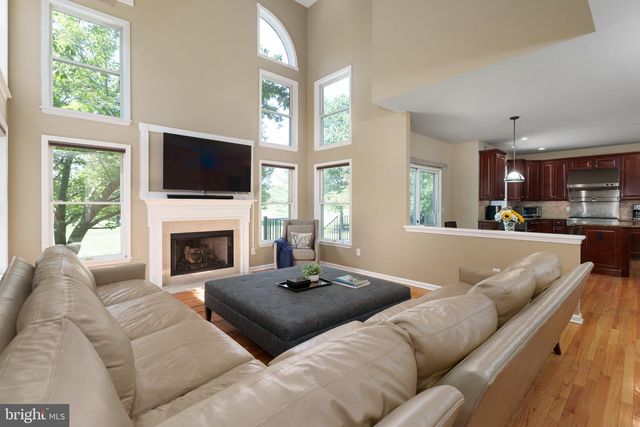 11 TANGLEWOOD CT, Skillman, NJ 08558