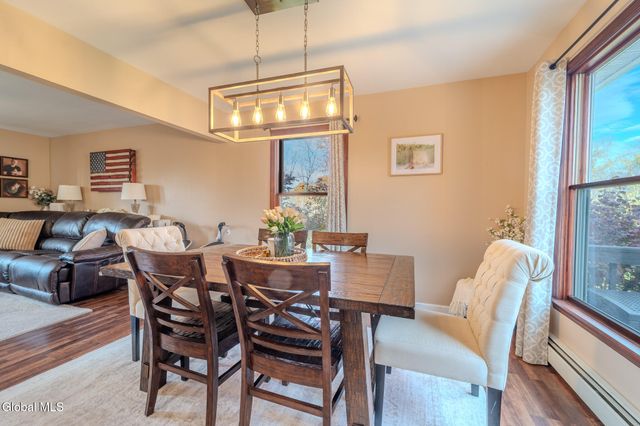 18 Grandview Avenue, Cohoes, NY 12047