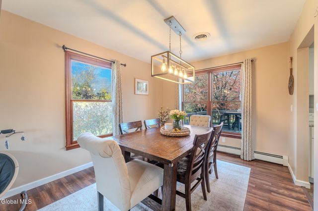 18 Grandview Avenue, Cohoes, NY 12047