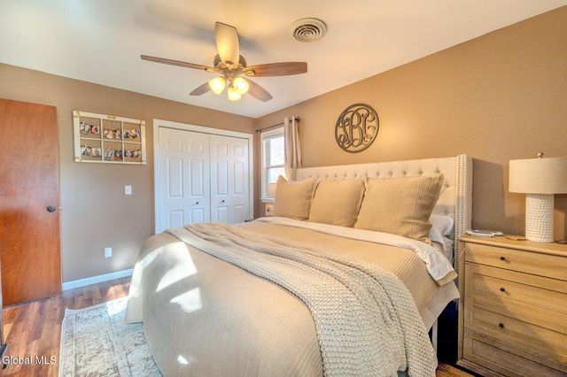 18 Grandview Avenue, Cohoes, NY 12047