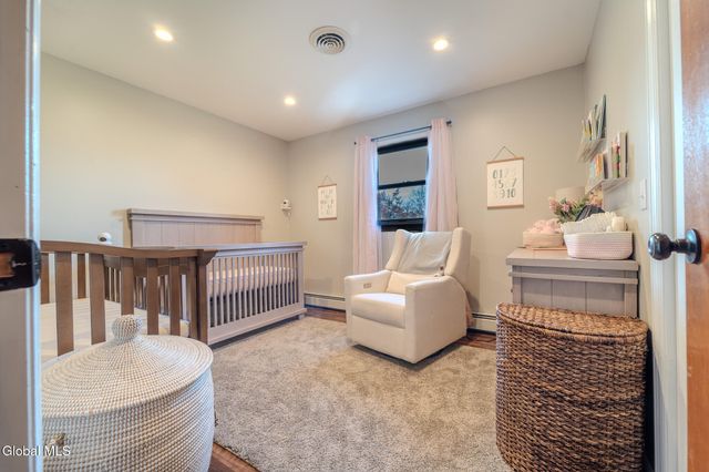 18 Grandview Avenue, Cohoes, NY 12047