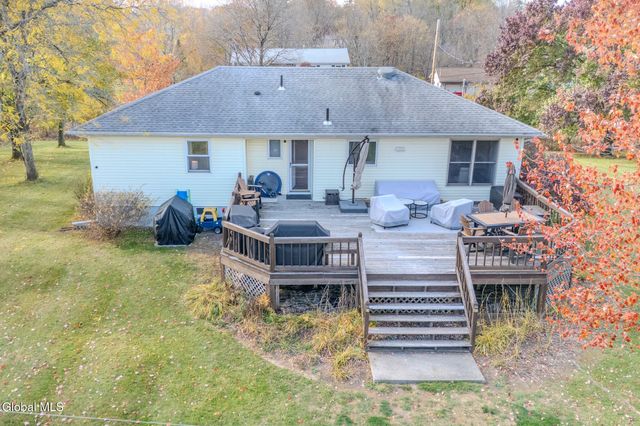 18 Grandview Avenue, Cohoes, NY 12047