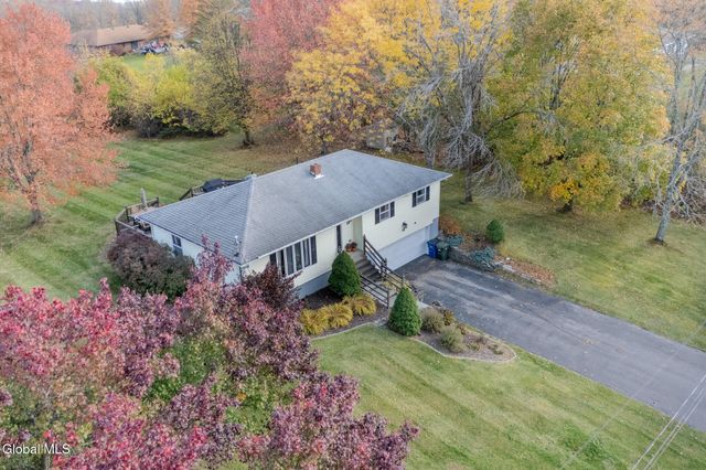 18 Grandview Avenue, Cohoes, NY 12047